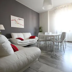 Myroom In Town Affittacamere Bergamo