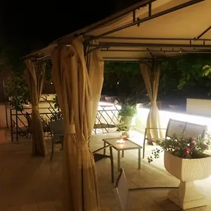 Affittacamere Garden House - Luxury Guest House - Overnight Stay Only, Roma